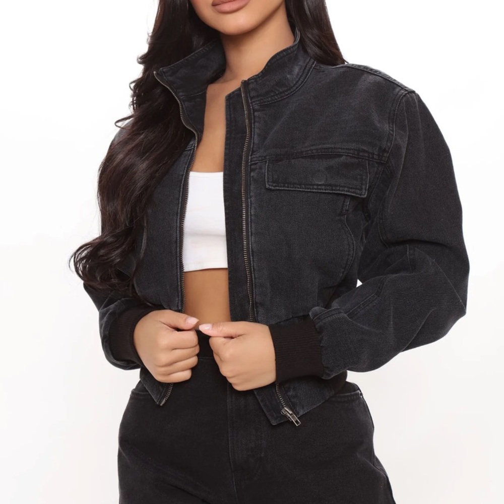 Fashion Nova Cropped Black Jacket